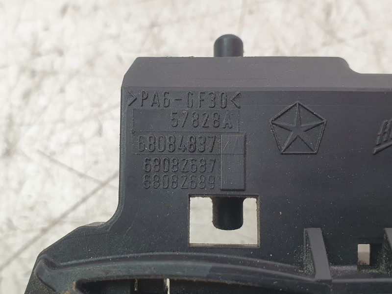 Recambio de maneta exterior delantera izquierda para jeep cherokee limited 4wd referencia OEM IAM 1SZ26GW7AG  