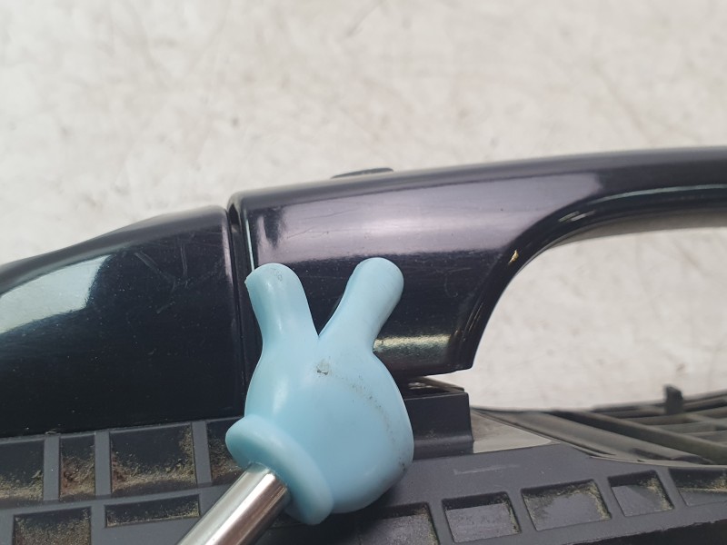 Recambio de maneta exterior delantera izquierda para jeep cherokee limited 4wd referencia OEM IAM 1SZ26GW7AG  