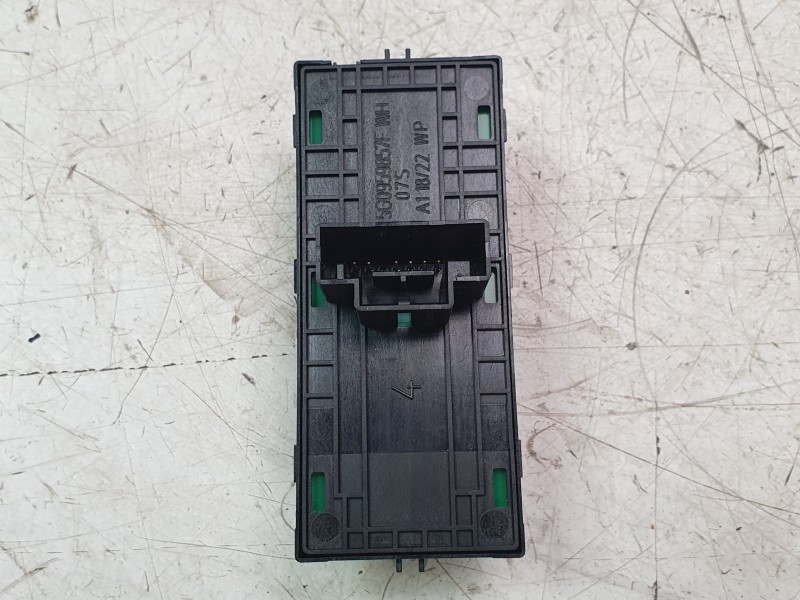 Recambio de mando elevalunas delantero izquierdo para seat arona (kj7, kjp) 1.0 tsi referencia OEM IAM 5G0959857F  EWSSE006