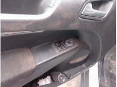 MANDO ELEVALUNAS DELANTERO IZQUIERDO 