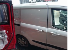 PUERTA LATERAL CORREDERA DERECHA 