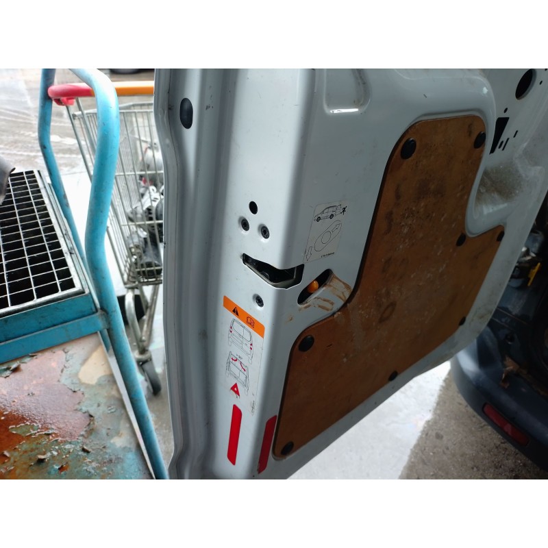 Recambio de cerradura puerta trasera izquierda para ford transit courier b460 furgoneta/monovolumen 1.5 tdci referencia OEM IAM 