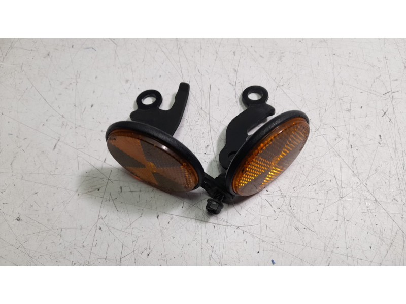 Recambio de aleron trasero para yamaha yzf-r yzf- r7 referencia OEM IAM 4AG851110000 1WS851120000/BEB851220000 