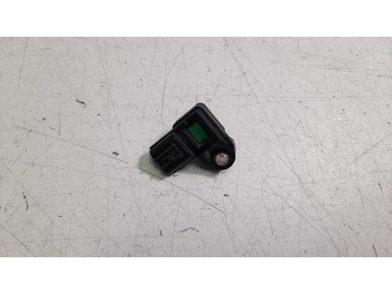 Recambio de sensor presion para yamaha yzf-r yzf- r7 referencia OEM IAM 1WS823800000  