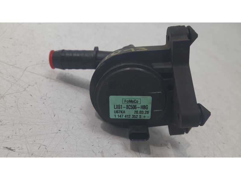 Recambio de bomba agua para ford kuga hybrid st-line x referencia OEM IAM LX618C506HBG  