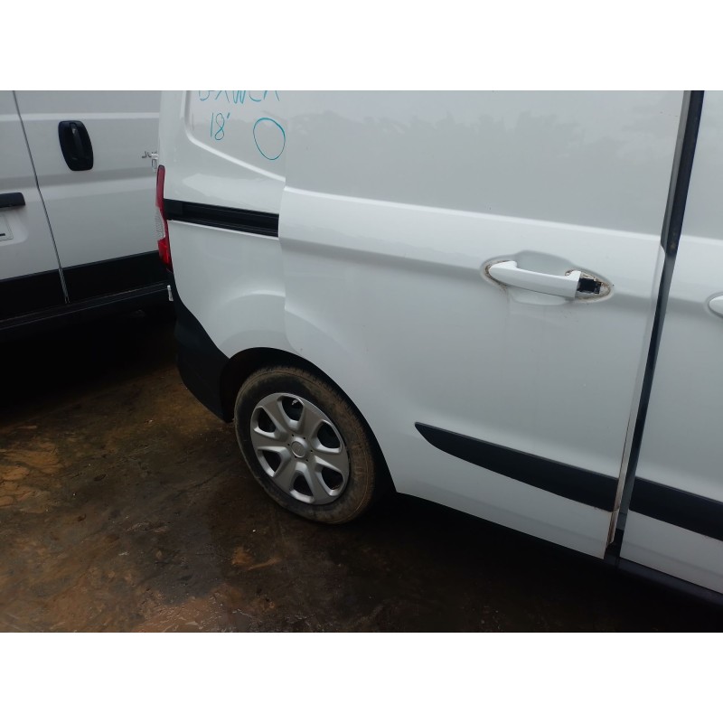 Recambio de puente trasero para ford transit courier b460 furgoneta/monovolumen 1.5 tdci referencia OEM IAM   