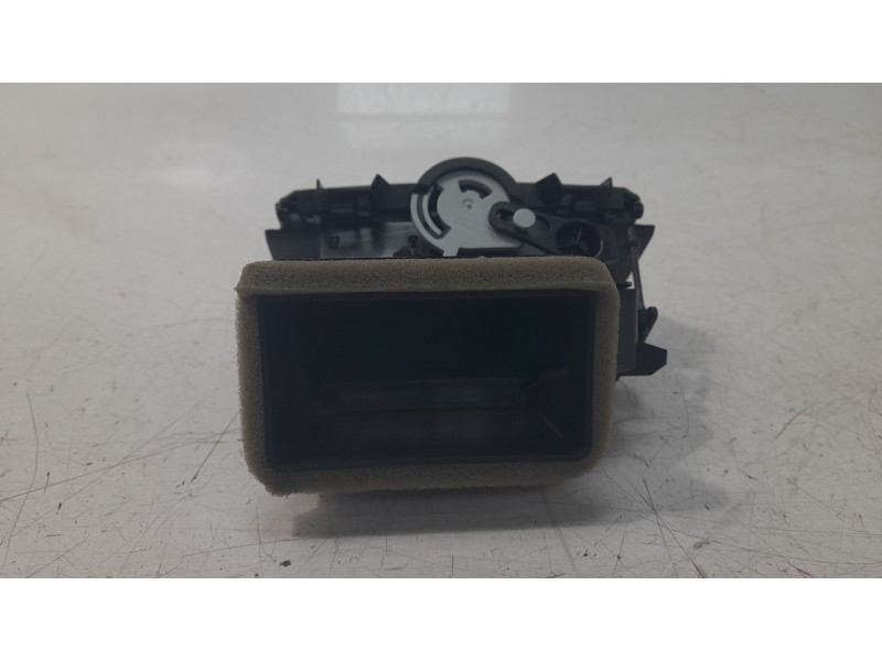 Recambio de aireador central para ford kuga hybrid st-line x referencia OEM IAM LJ6B19C570AA3JA6  