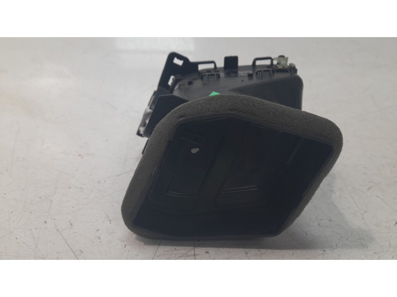 Recambio de aireador izquierdo para ford kuga hybrid st-line x referencia OEM IAM JX7B19C696  