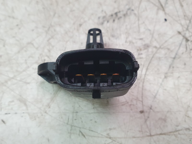 Recambio de sensor presion para renault laguna ii (bg0/1_) 1.9 dci (bg1a, bg1v) referencia OEM IAM 0281002709 8200375080 