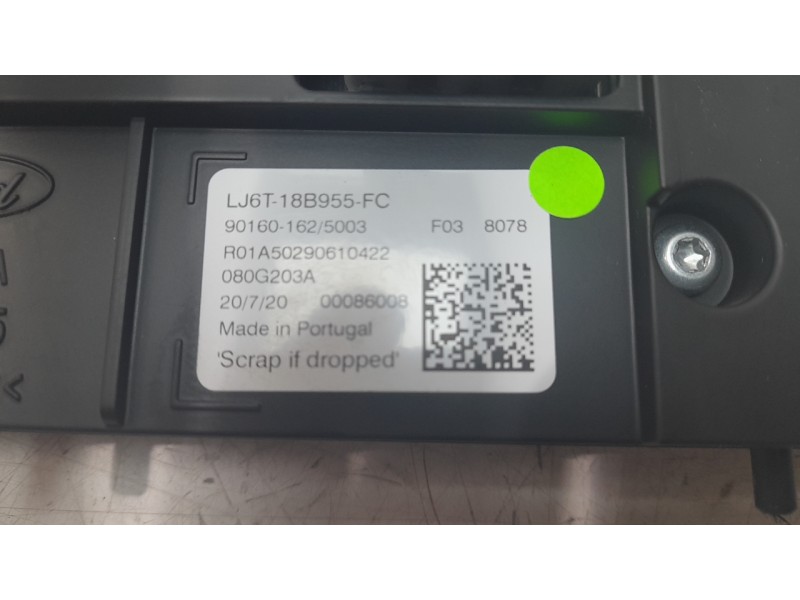 Recambio de pantalla multifuncion para ford kuga hybrid st-line x referencia OEM IAM LJ6T18B955FC  