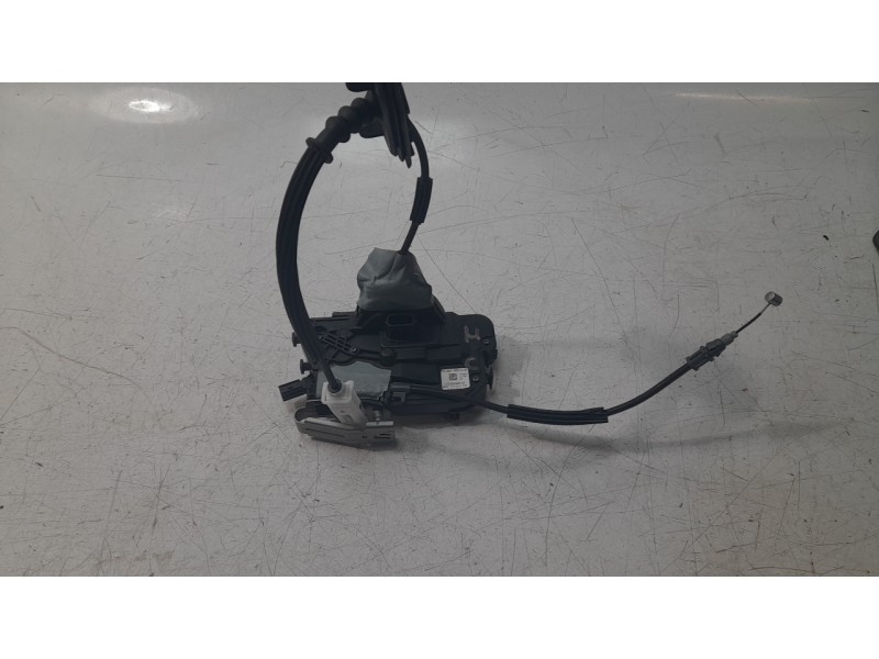 Recambio de cerradura puerta delantera izquierda para ford kuga hybrid st-line x referencia OEM IAM LV4BS264A27AD  
