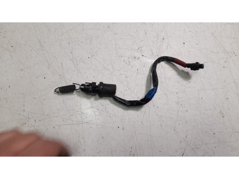 Recambio de interruptor para yamaha yzf-r yzf- r7 referencia OEM IAM BEB825300000  