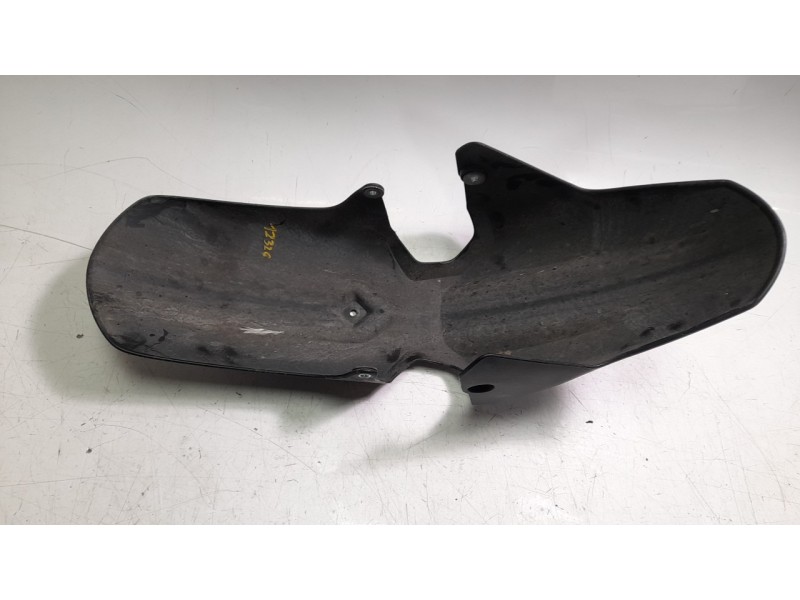 Recambio de guardabarros para yamaha mt mt-07 tracer (rm14) referencia OEM IAM B4C215110000  