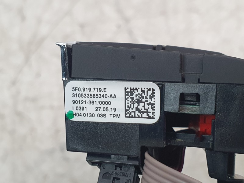 Recambio de mando volante para seat leon (5f1) 1.5 tsi referencia OEM IAM 5F0919719E  