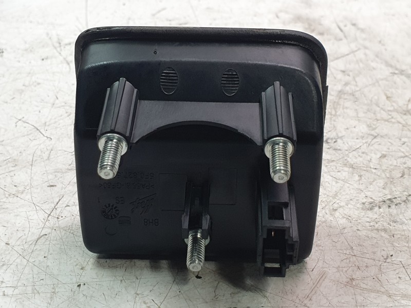 Recambio de maneta exterior porton para seat leon (5f1) 1.5 tsi referencia OEM IAM 5F0827656D  