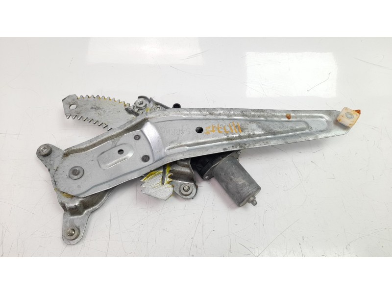 Recambio de elevalunas trasero derecho para suzuki vitara 1.4 16v boosterjet cat referencia OEM IAM 8353061M00  