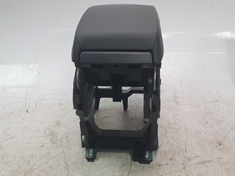 Recambio de apoyabrazos central para seat leon (5f1) 1.5 tsi referencia OEM IAM 5F0864207  