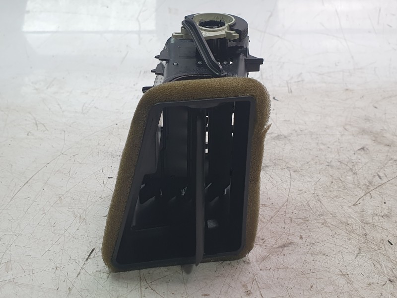 Recambio de rejilla aireadora para seat leon (5f1) 1.5 tsi referencia OEM IAM 5F1819110 5F1820951 