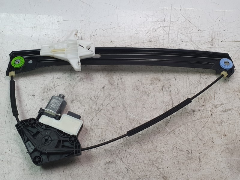 Recambio de elevalunas trasero izquierdo para volkswagen touran (5t1) 2.0 tdi referencia OEM IAM 5TA839461B  