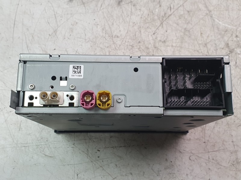 Recambio de sistema audio / radio cd para seat leon (5f1) 1.5 tsi referencia OEM IAM 5F0035824C  