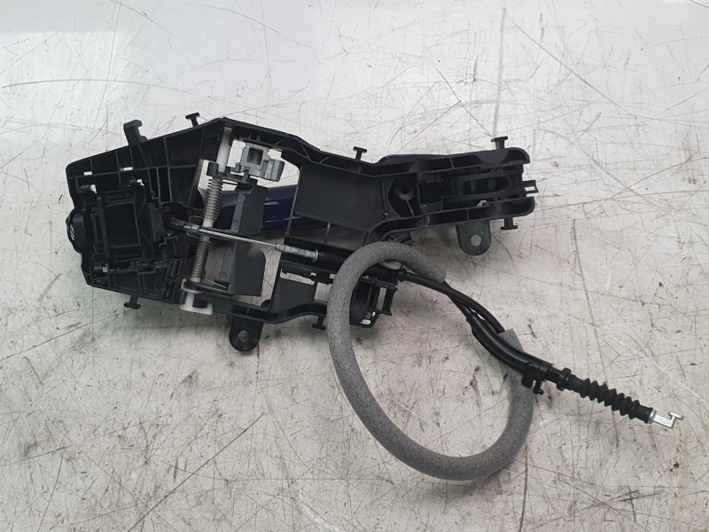 Recambio de maneta exterior trasera izquierda para volkswagen touran (5t1) 2.0 tdi referencia OEM IAM 5TA837205A  