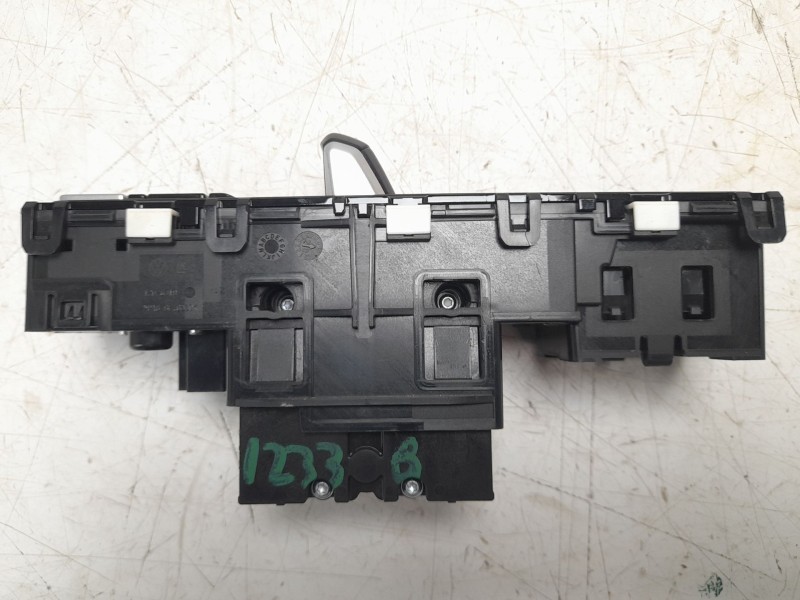 Recambio de palanca cambio para volkswagen golf viii (cd1, da1) 2.0 tdi referencia OEM IAM 5H0713059Q  