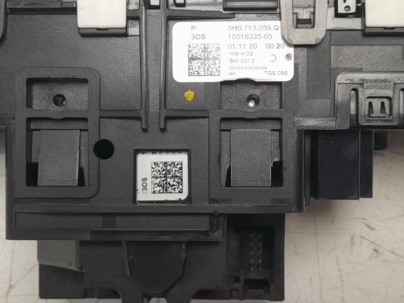 Recambio de palanca cambio para volkswagen golf viii (cd1, da1) 2.0 tdi referencia OEM IAM 5H0713059Q  