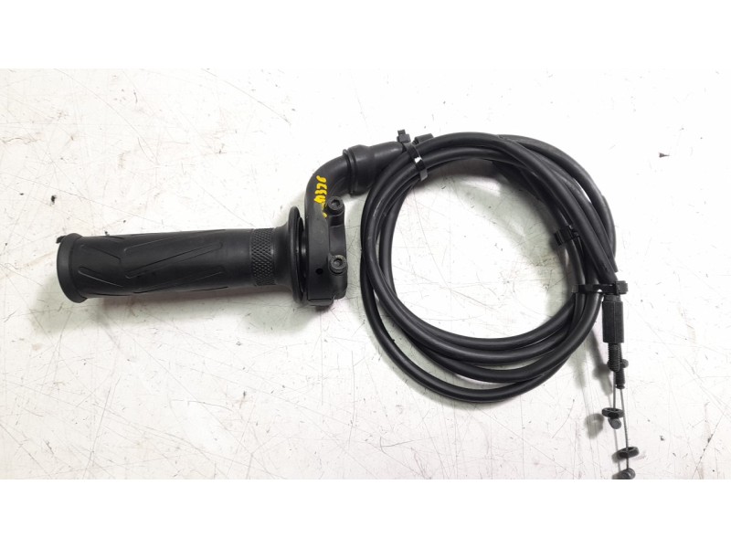 Recambio de potenciometro pedal para yamaha mt mt-07 tracer (rm14) referencia OEM IAM B4TF63010000  