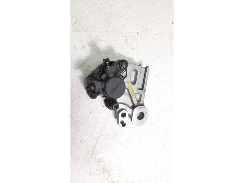 Recambio de pinza de freno trasera derecha para yamaha yzf-r yzf- r7 referencia OEM IAM 2DR2580W0000  