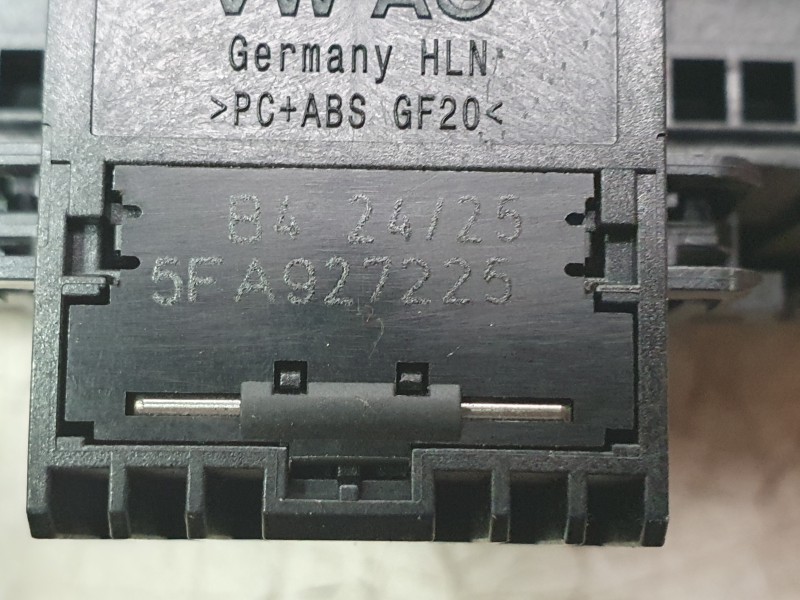 Recambio de palanca freno para cupra leon (kl1, ku1, kug) 1.5 tsi referencia OEM IAM 5FA927225  