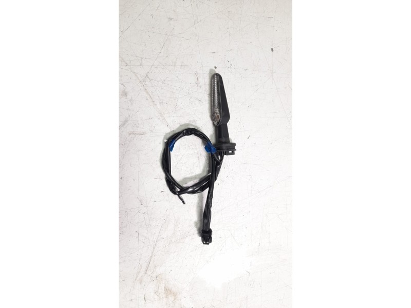 Recambio de piloto trasero izquierdo para yamaha mt mt-07 tracer (rm14) referencia OEM IAM B4TH33300000  