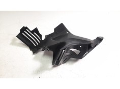 Recambio de moldura para honda cb 1000 sp referencia OEM IAM 64321MLLD00  
