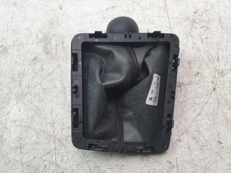 Recambio de pomo palanca cambio para cupra leon (kl1, ku1, kug) 1.5 tsi referencia OEM IAM 5FB711113K  