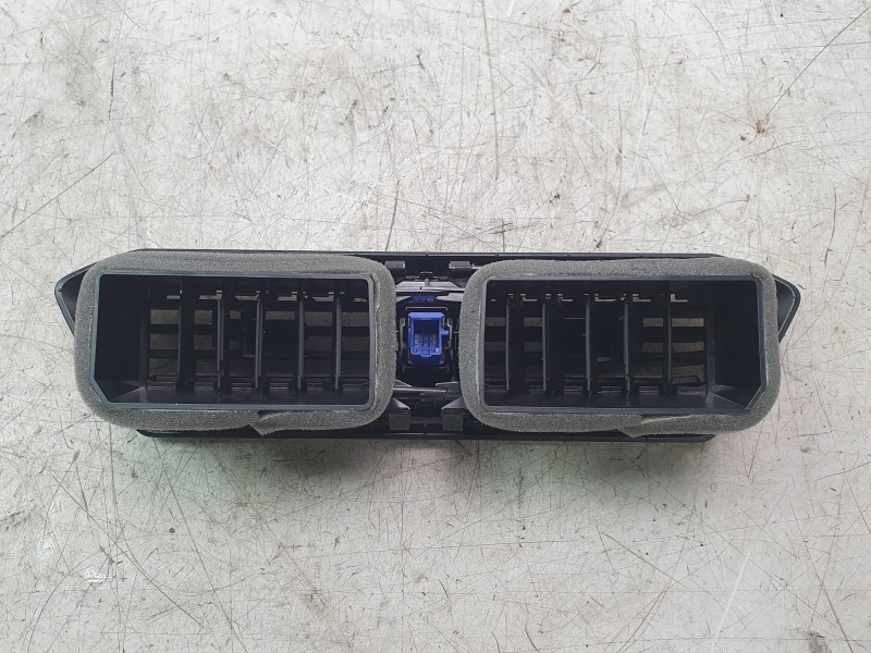 Recambio de aireador central para cupra leon (kl1, ku1, kug) 1.5 tsi referencia OEM IAM 5FA819110A  