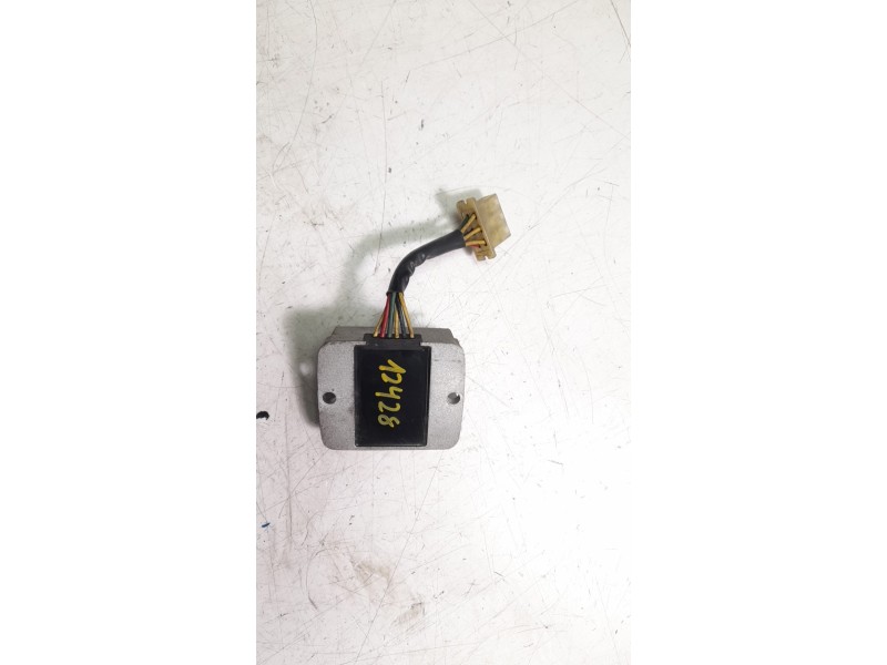 Recambio de regulador de corriente para honda nsr nsr 125 r (jc22) referencia OEM IAM 31600KY4881  