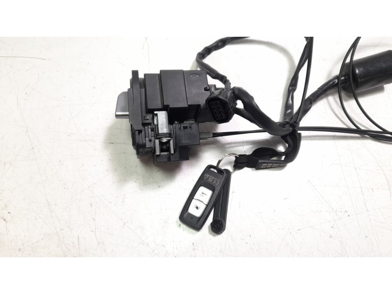Recambio de conmutador de arranque para honda adv 350 referencia OEM IAM 35100K2LD01  