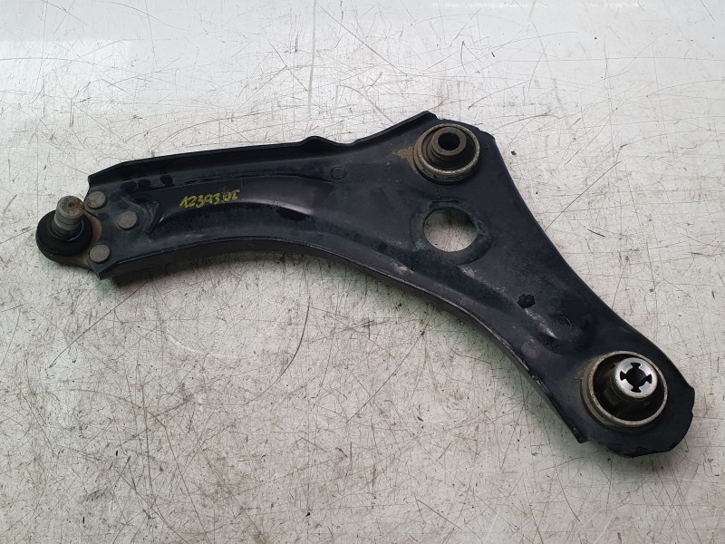 Recambio de brazo suspension inferior delantero izquierdo para renault megane iv hatchback (b9a/m/n_) 1.5 blue dci 115 (b9a6) re