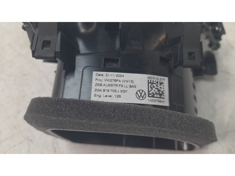 Recambio de rejilla aireadora para volkswagen t-roc (a11, d11) 1.0 tsi referencia OEM IAM 2GA819703KXGY  