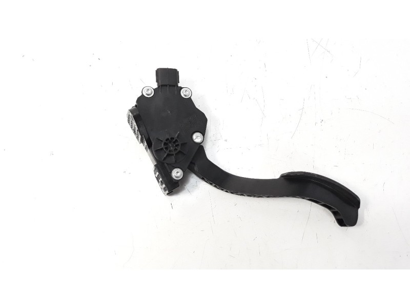 Recambio de potenciometro pedal para lexus rx 3.5 v6 24v cat referencia OEM IAM 7811033110  