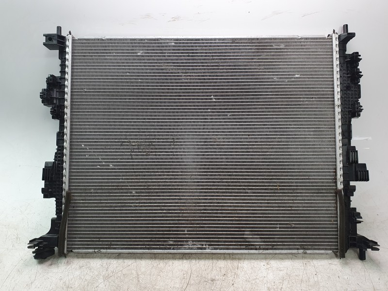 Recambio de radiador agua para ford kuga hybrid st-line x referencia OEM IAM LX618005BG  