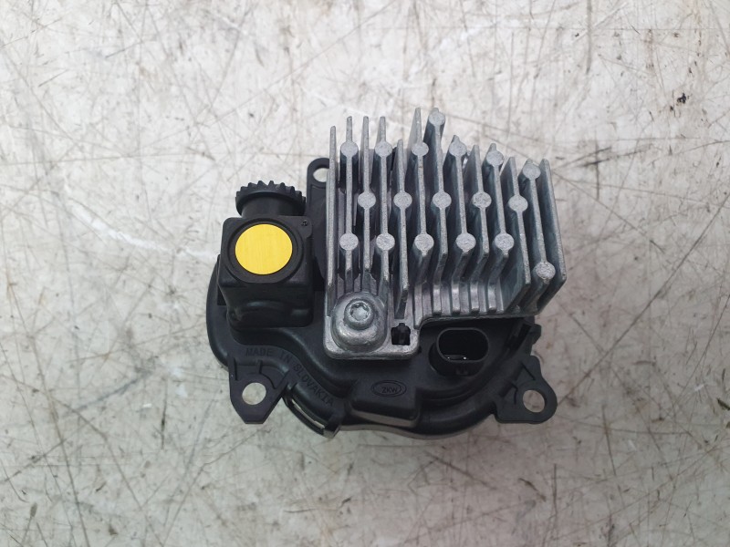 Recambio de faro antiniebla izquierdo para cupra leon (kl1, ku1, kug) 1.5 tsi referencia OEM IAM 6F0941699A  