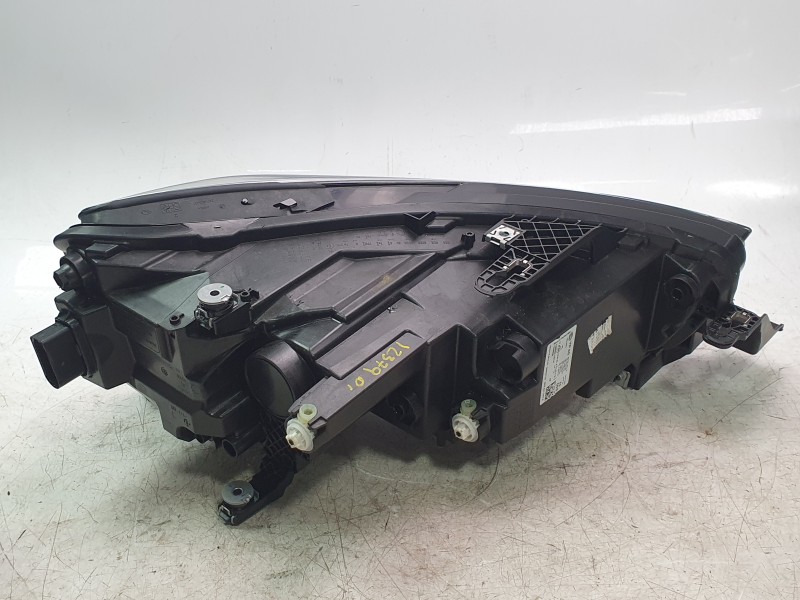 Recambio de faro izquierdo para cupra leon (kl1, ku1, kug) 1.5 tsi referencia OEM IAM 5FB941773C  