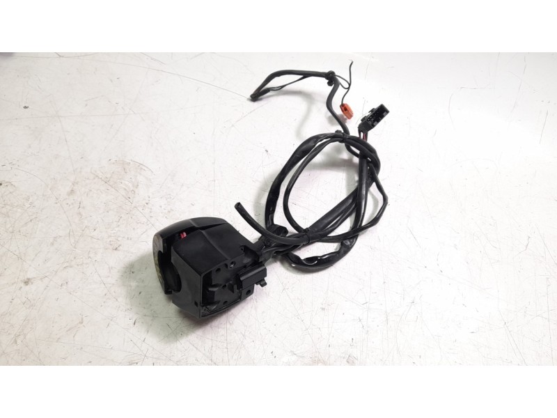 Recambio de piña luces izquierda para victory hammer hammer referencia OEM IAM 4012119  