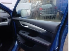 ELEVALUNAS DELANTERO DERECHO 