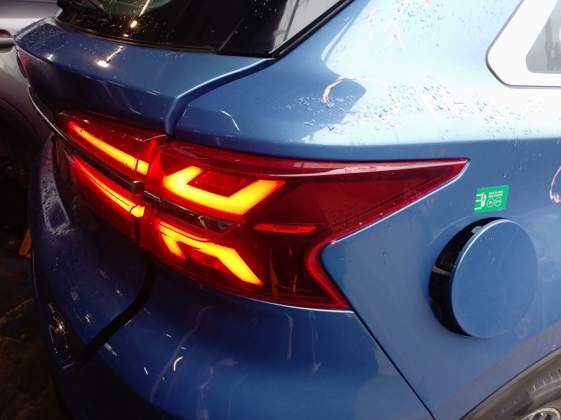 Recambio de piloto trasero derecho para swm g01 1.5 referencia OEM IAM   