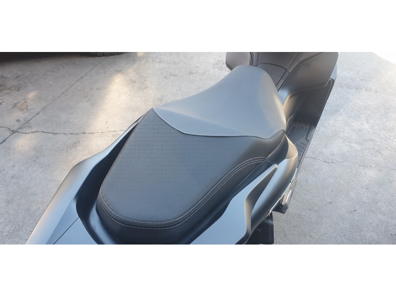 Recambio de asiento para honda pcx 125 pcx 125 referencia OEM IAM 77200K1ZJ10ZC  