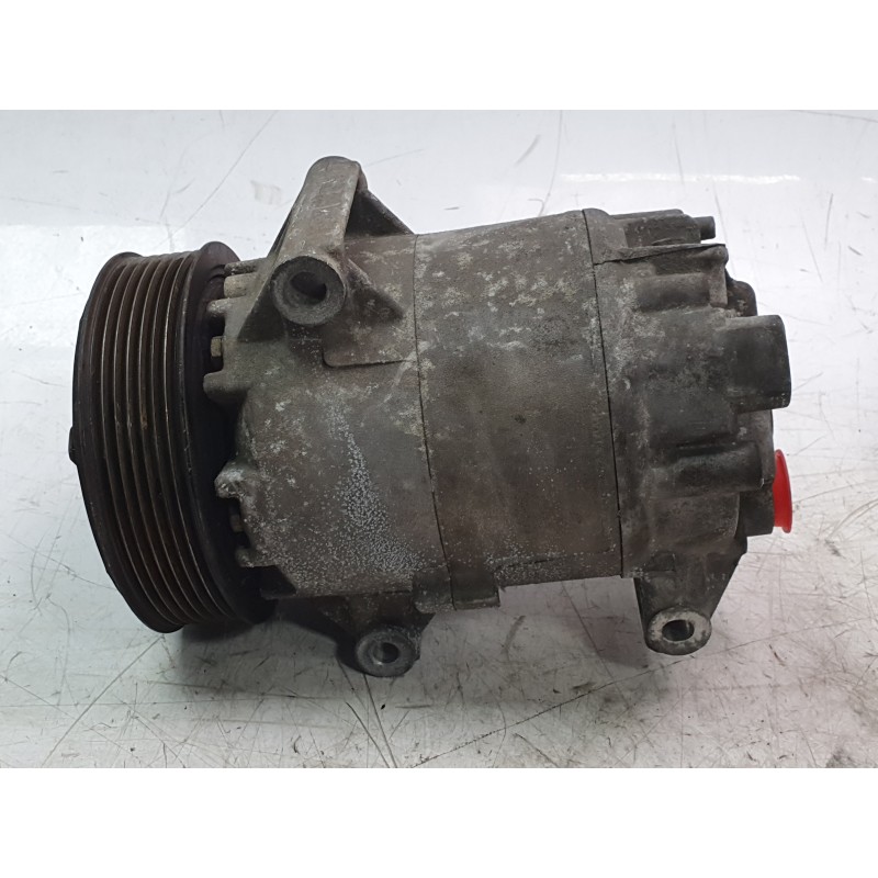 Recambio de compresor aire acondicionado para renault scénic ii (jm0/1_) 1.9 dci (jm0g, jm12, jm1g, jm2c) referencia OEM IAM 820