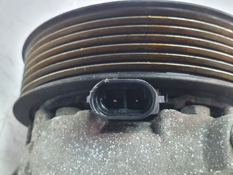 Recambio de compresor aire acondicionado para renault scénic ii (jm0/1_) 1.9 dci (jm0g, jm12, jm1g, jm2c) referencia OEM IAM 820