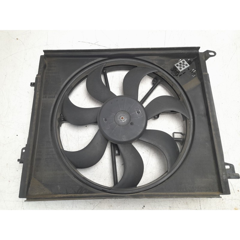 Recambio de electroventilador para renault megane iv hatchback (b9a/m/n_) 1.5 dci 110 (b9a3) referencia OEM IAM 214816167R  