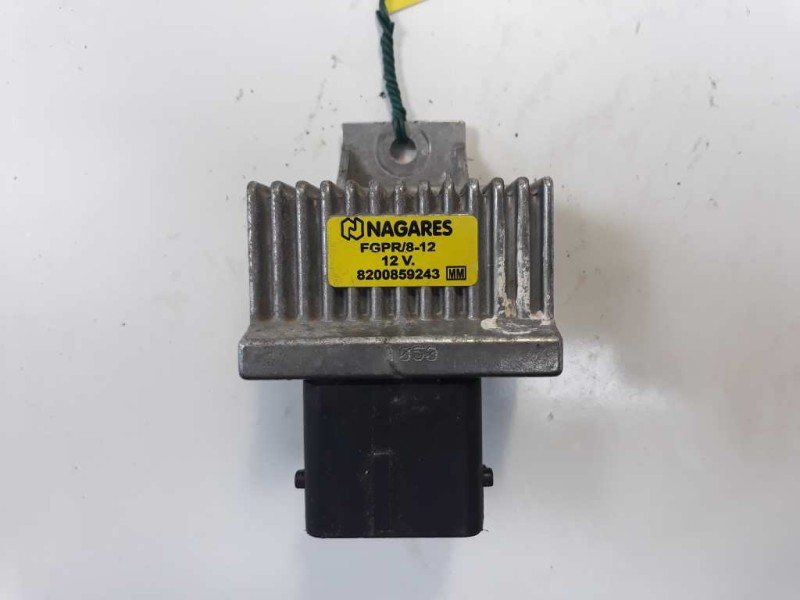 Recambio de caja precalentamiento para renault megane iii berlina 5 p dynamique referencia OEM IAM 8200859243  